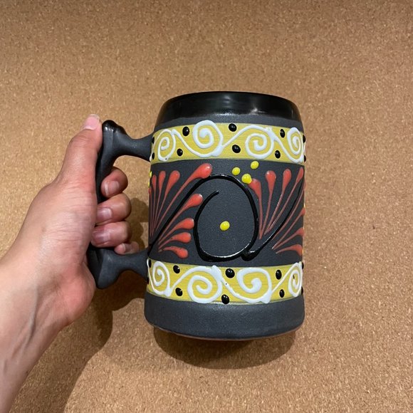 Mexican Folkloric Clay Mug - Picture 4 of 7